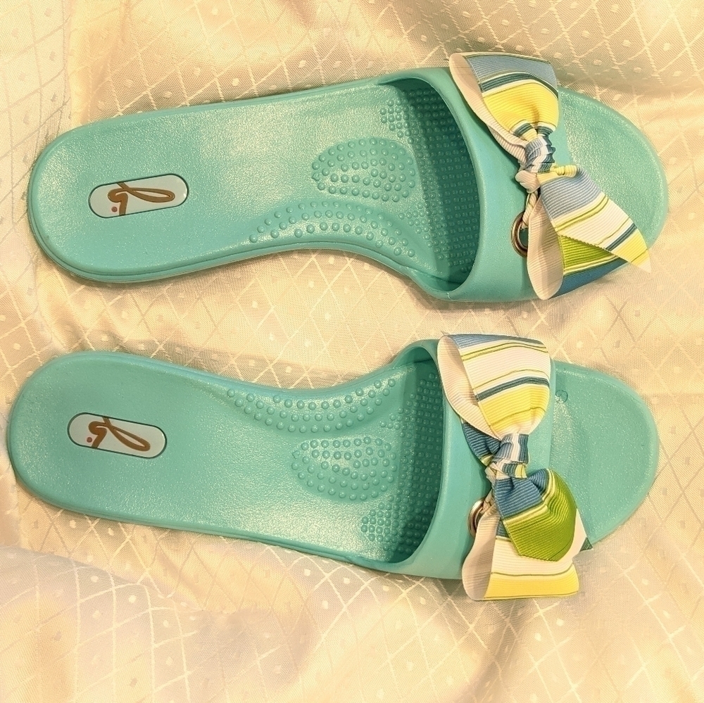 OKA Bee Rubber Sole Slide Sandals in Turquoise ~ Size M/L